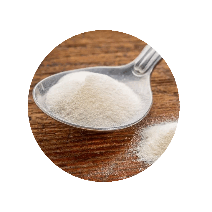 spoon with collagen powder