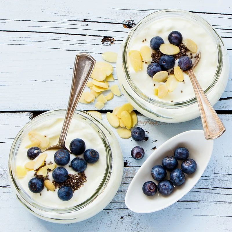 yogurt with fruit
